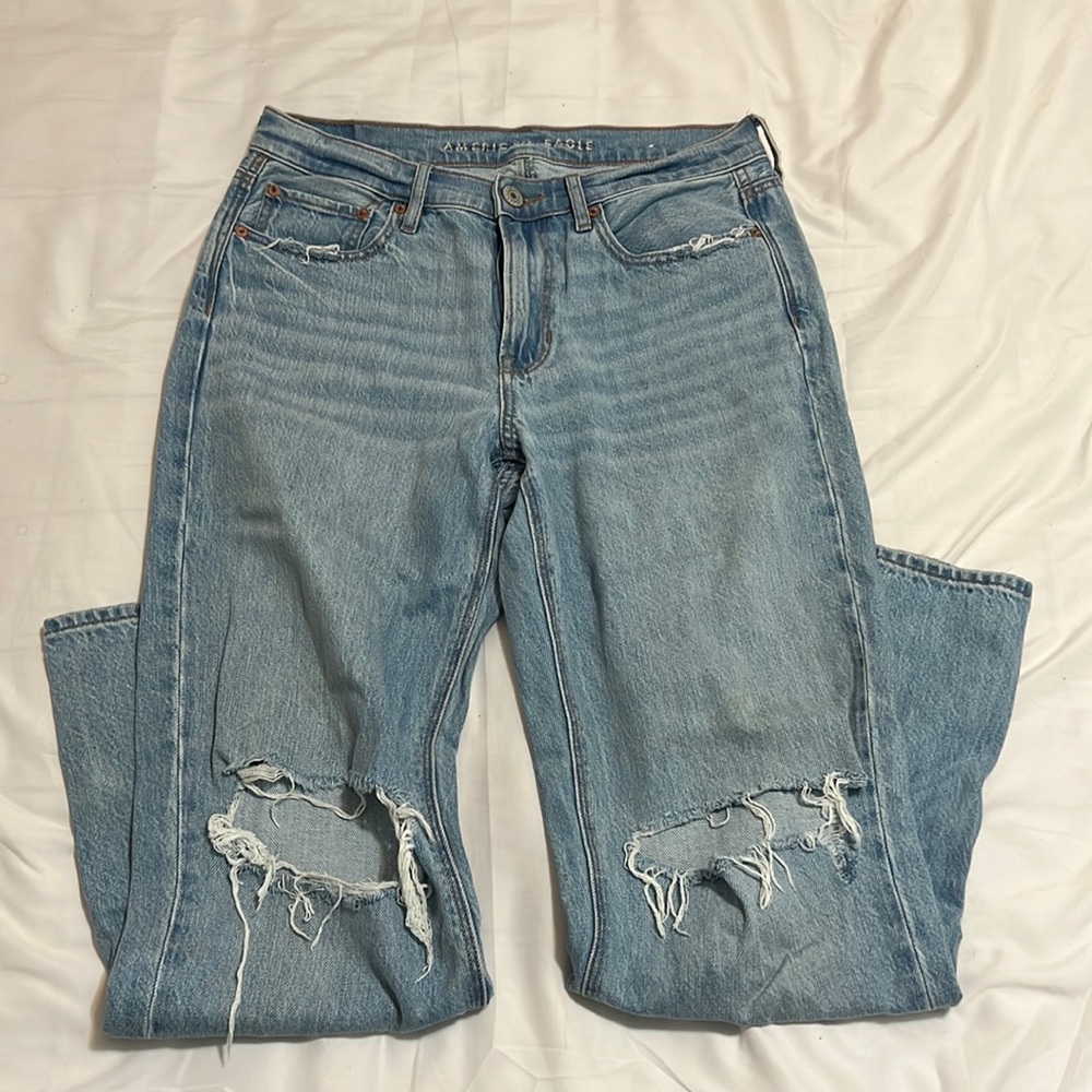 America Eagle distressed mom jeans